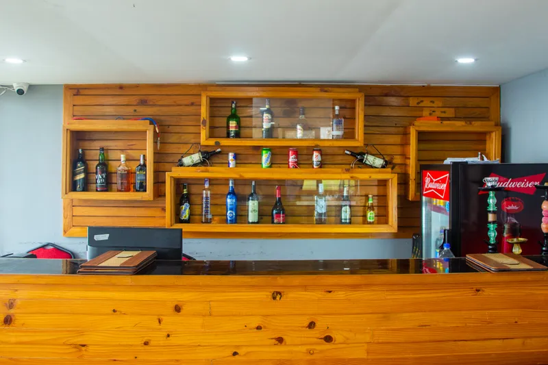 Manjari Resort — restaurant 15