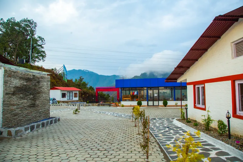 Manjari Resort — view of resort 4